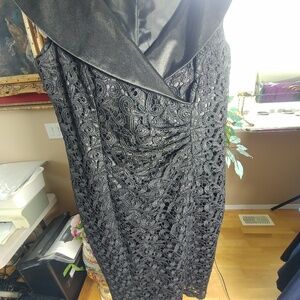 LITTLE BLACK LACE DRESS SZ 6 BY MARINA